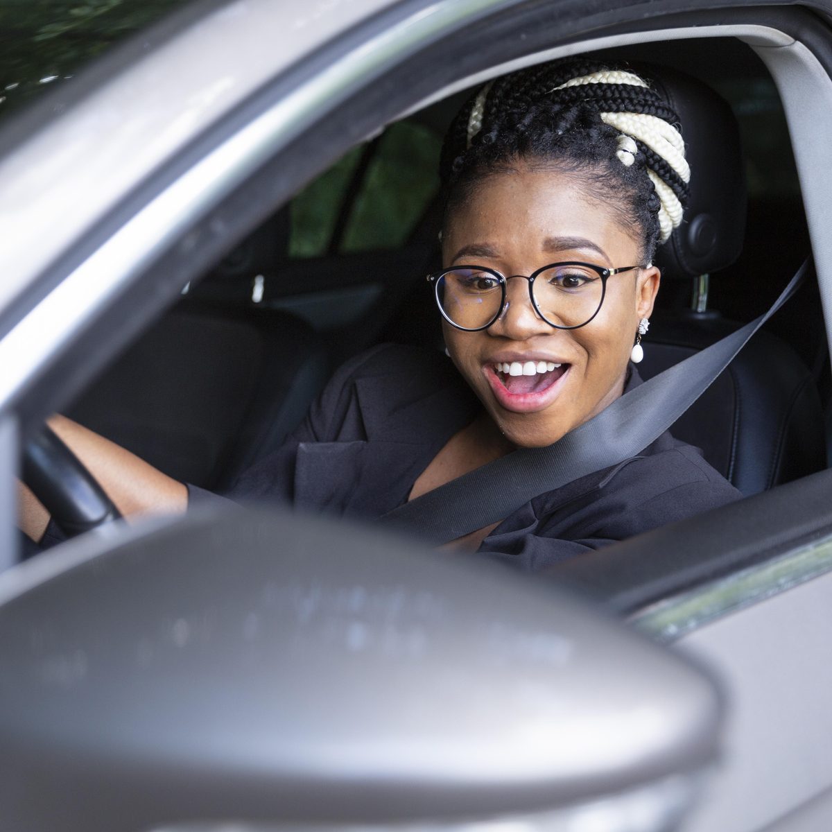 Customer ready to drive off in a RentBuySales rental car
