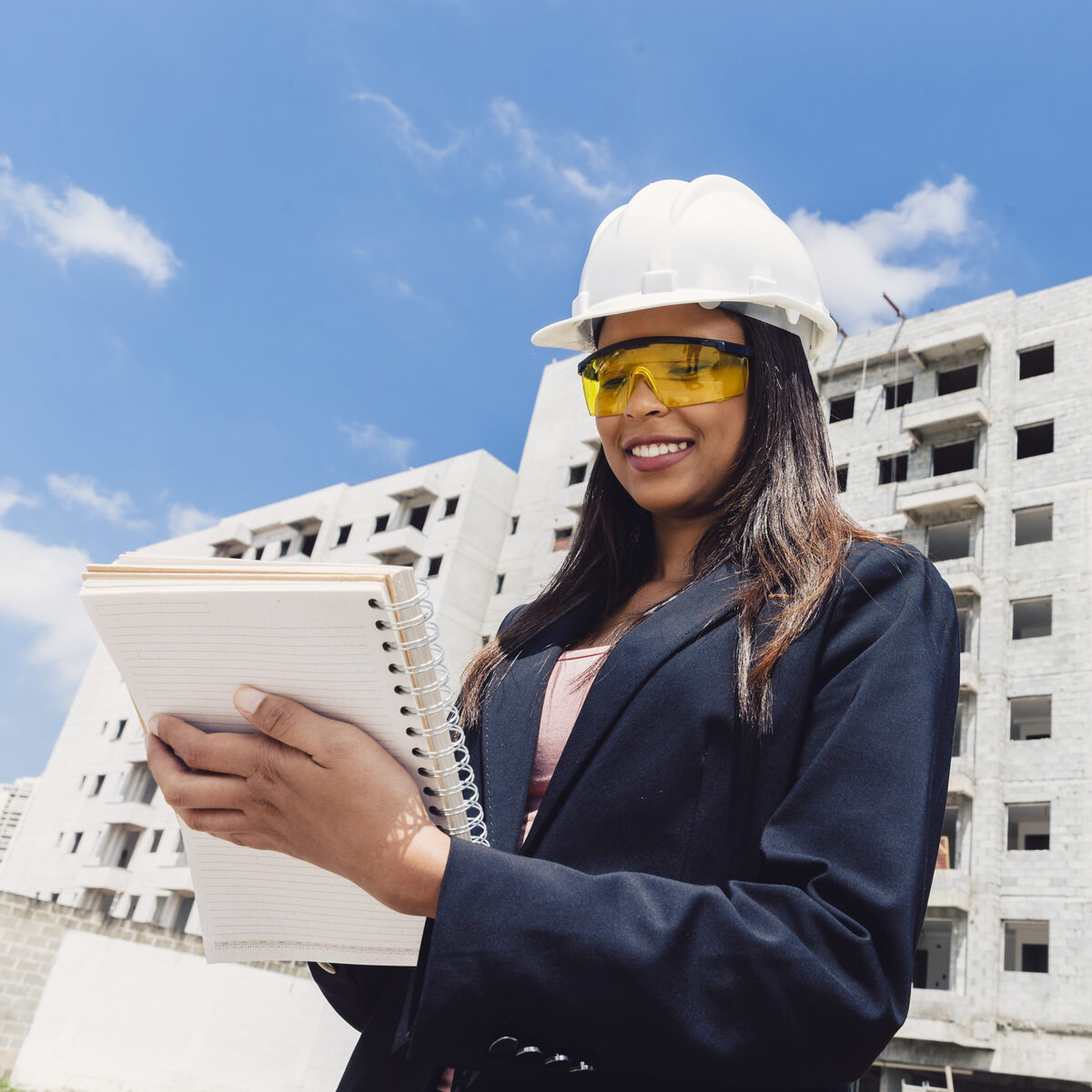 Signing a construction agreement